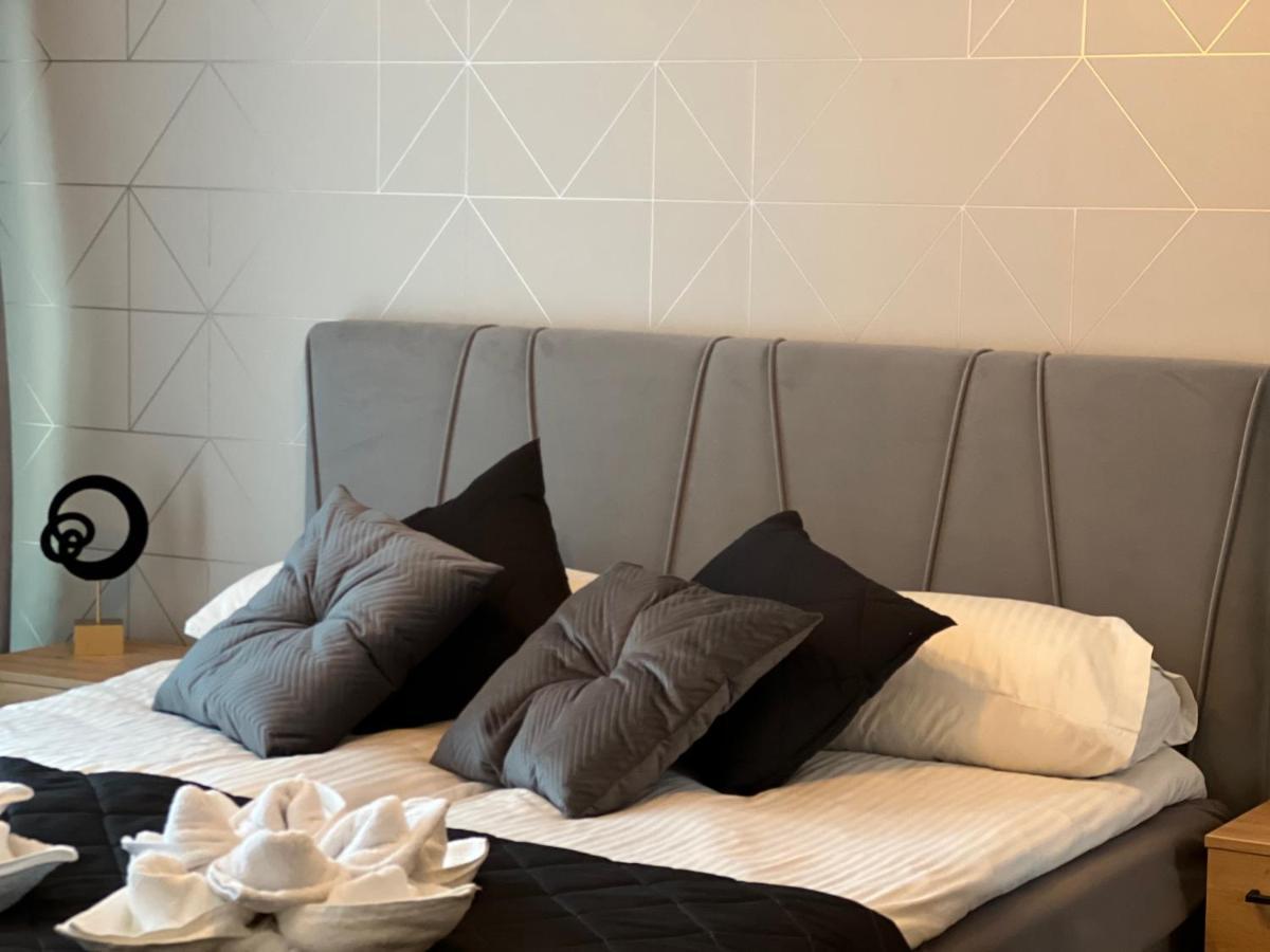 Family & Business Elegant Apartments, Kadzielnia, Wdk, Stadion Korona -1 Bedroom, Terrace, Garage, New! Kielce Exterior photo