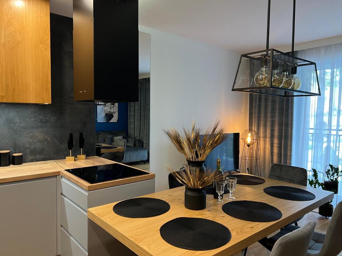 Family & Business Elegant Apartments, Kadzielnia, Wdk, Stadion Korona -1 Bedroom, Terrace, Garage, New! Kielce Exterior photo